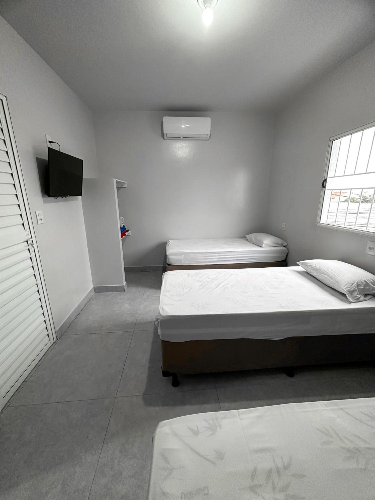 Spot Hotel E Pousada Uberlandia Bagian luar foto